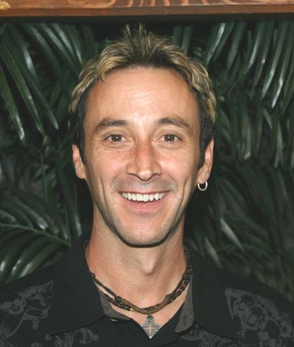 Dave Clark Cropped Dave Clark Cropped